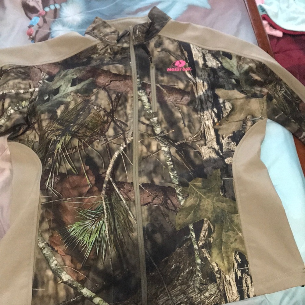 Mossy oak jacket
